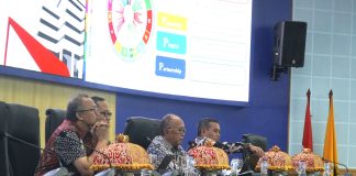 Unhas Akselerasi Penerapan SDGs melalui Sosialisasi dan Rencana Aksi Terintegrasi FOTO: Universitas Hasanuddin (Unhas) menggelar Sosialisasi SDGs Unhas 2026 dalam rangka Peningkatan Pemahaman dan Implementasi Pembangunan Berkelanjutan di Ruang Senat Gedung Rektorat Unhas, Selasa (28/4).