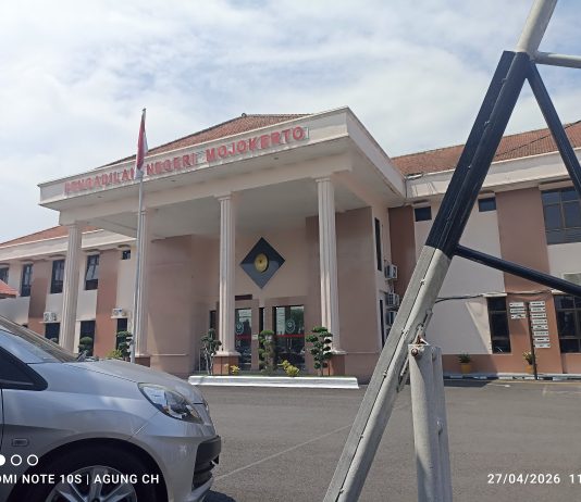 Evaluasi Besar bagi Lembaga Peradilan Mojokerto Pasca Putusan, Advokat Rikha: Peradilan Sesat, Potret Kebobrokan Negeri Img 20260427 115518