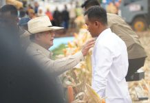 Presiden Prabowo Pimpin Langsung Panen Raya Jagung Serentak di Tuban FOTO: Presiden Prabowo Subianto memimpin langsung Panen Raya Jagung Serentak Kuartal II Tahun 2026 di Kabupaten Tuban, Jawa Timur, Sabtu, 16 Mei 2026. (Sumber: BPMI Setpres)
