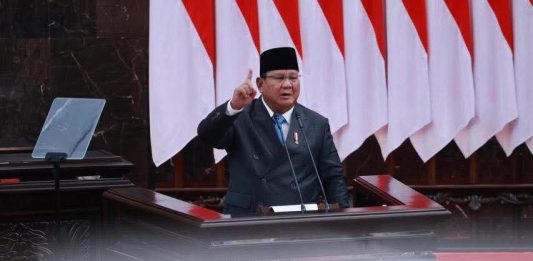 Dari Sidang Paripurna, Presiden Prabowo Pertumbuhan Ekonomi Indonesia Diproyeksi Capai 6,5 persen FOTO: Presiden Prabowo Paparkan Arah Kebijakan Ekonomi Nasional Melalui KEM PPKF 2027 di Sidang Rapat Paripurna DPR RI Gedung Nusantara MPR/DPR/DPD RI, Jakarta, Rabu (20/05/2026). (Sumber: BPMI Setpres)