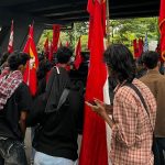 May Day: LMND Makassar Serukan Evaluasi Total Kebijakan Pemerintah, Desak Copot Kepala BGN FOTO: Liga Mahasiswa Nasional untuk Demokrasi (LMND) Kota Makassar menggelar aksi unjuk rasa dalam momentum Hari Buruh Internasional (May Day) dan menyambut Hari Pendidikan Nasional (Hardiknas) di depan Kantor Gubernur Sulawesi Selatan. Jumat (1/5/2026)