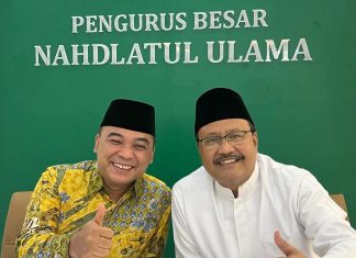 Gus Ipul Pastikan Tak Mencalonkan Diri Jadi Ketua Umum PBNU FOTO: Yusuf atau Gus Ipul paling kanan. (Dok via Facebook)