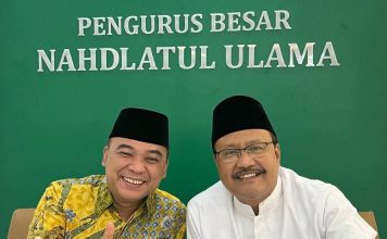 Gus Ipul Pastikan Tak Mencalonkan Diri Jadi Ketua Umum PBNU FOTO: Yusuf atau Gus Ipul paling kanan. (Dok via Facebook)