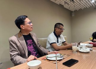 IAS dapat Suntikan Kekuatan, BARAK 145 Siap Kawal di Musda Golkar Sulsel FOTO: Paling kiri Andi Aswan dan Ketua Umum BARAK 145, Illank Radjab. (Istimewa)