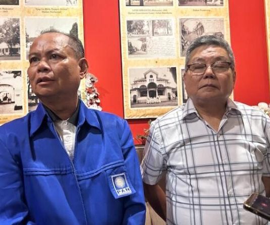 DPP Ganti Husniah Talenrang, Senior PAN Sulsel Geram, Busrah: Kasih Tahu, Khafi yang Serakah FOTO: Politisi senior PAN Makassar, Busrah Abdullah dalam kesempatan lainnya saat diwawancara awak media di Makassar. (Dok Foto: HeraldSulsel/Nurjannah)