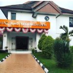 Demokrasi Kampus Dipertanyakan, Pengamat Sebut Pemilihan Dekan FIKK UNM Berpotensi Cederai Integritas FOTO: Gedung Fakultas Ilmu Keolahragaan dan Kesehatan (FIKK) Universitas Negeri Makassar. (Dok via Google)