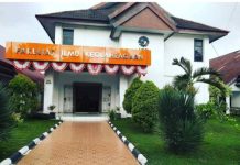 Demokrasi Kampus Dipertanyakan, Pengamat Sebut Pemilihan Dekan FIKK UNM Berpotensi Cederai Integritas FOTO: Gedung Fakultas Ilmu Keolahragaan dan Kesehatan (FIKK) Universitas Negeri Makassar. (Dok via Google)