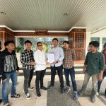 Aksi HMPLT di BPK Sulsel Tuntut Transparansi Audit Keuangan Daerah Luwu Timur FOTO: Himpunan Mahasiswa Penyelamat Luwu Timur (HMPLT) kembali menggelar aksi demonstrasi lanjutan di Kota Makassar dengan menyasar Kantor Badan Pemeriksa Keuangan (BPK) RI Perwakilan Sulawesi Selatan, Jalan AP Pettarani, Selasa (12/5/2026).