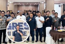 Kantongi Dukungan 25 DPK dan DPC, Muh. Khaidir Mu’tashim Terpilih sebagai Formatur Ketua Umum DPP KEPMI Bone FOTO: Dewan Pengurus Pusat Kesatuan Pelajar Mahasiswa Indonesia (DPP KEPMI) Bone sukses menggelar Kongres XXI, berlangsung di Gedung AAS Building pada 9 Mei 2026 dan rangkaian sidang kongres dilaksanakan selama tiga hari, mulai 10 hingga 12 Mei 2026.