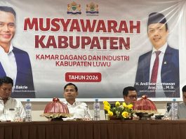 Mukab Kadin Luwu Tetapkan H. Husmaruddin Nahkodai Organisasi Periode 2026–2031 Ket Foto: Musyawarah Kabupaten KADIN Luwu, Sabtu (16/05).