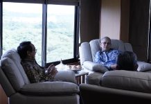 Unhas dan CSIS Jajaki Kemitraan Strategis untuk Penguatan Kajian Global FOTO: Rektor Universitas Hasanuddin, Prof. Dr. Ir. Jamaluddin Jompa, M.Sc. saat menerima Duta Besar Indonesia untuk Inggris Raya, Irlandia, dan Organisasi Maritim Internasional (2016–2020), Dr. Rizal Sukma. (Humas Unhas)