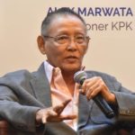 Guru Besar ini Mengaku Menyesal Memasukkan Unsur Kerugian Negara ke Dalam UU Tipikor FOTO: Guru Besar Hukum Universitas Padjadjaran Romli Atmasasmita. (Dok via Hidayatullah.com)