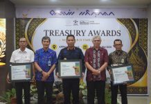 MPI Sulsel Apresiasi Prestasi Lapas Maros, Dinilai Jadi Barometer Reformasi Pemasyarakatan FOTO: Kalapas Kelas IIB Kabupaten Maros yang berhasil meraih penghargaan pada ajang Treasury Awards KPPN Makassar II.