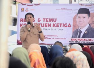 Korban Begal Tidak Diakomodir BPJS Kesehatan, Eric Horas: Harus ada Solusi dari Dinas Kesehatan Makassar FOTO: Wakil Ketua DPRD Makassar, Eric Horas saat melaksanakan reses ketiga masa persidangan ketiga tahun sidang 2025/2026 di Jalan Gunung Lompobattang, RT 3 RW 2, Kelurahan Pisang Utara, Kecamatan Ujung Pandang, Jumat (22/5/2026).