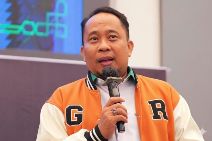 FOTO: Ketua DPW Gerakan Rakyat Sulawesi Selatan, Asri Tadda. (Istimewa)