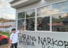 Kaca Kantor Pecah, Gerbang P2U Ditabrak, Lapas Narkotika Bolllangi Laporkan Demostran ke Polsek Bomar FOTO: Kondisi Kantor Lapas Narkotika Bolllangi mengalami kerusakan. (Istimewa)
