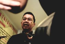DPC Gerindra Makassar Salurkan Daging Hewan Kurban, Kasrudi: Diserahkan ke Penerima Manfaat FOTO: Sekretaris Gerindra Makassar, Kasrudi, Saat memberikan keterangan pers. (Ist)