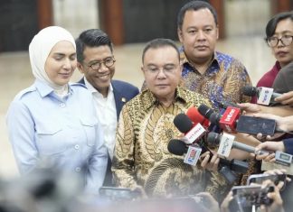 Alumni ISMAHI: Dasco Tunjukkan Keberanian Politik Menjaga Stabilitas Ekonomi Nasional FOTO: Wakil Ketua DPR RI Sufmi Dasco Ahmad saat memberikan keterangan Pers. (Dok via Facebook)