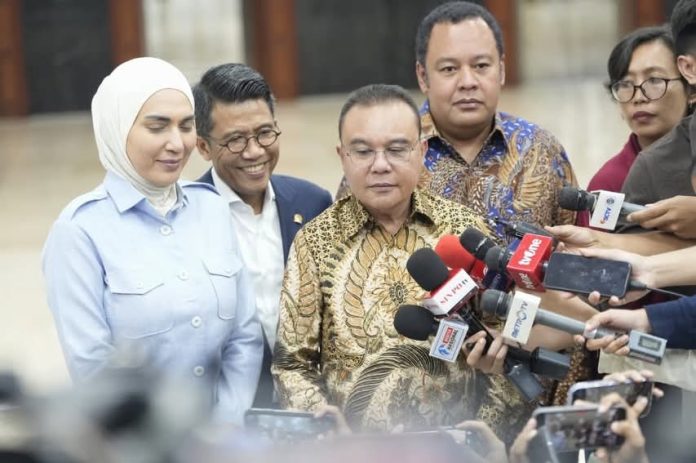 FOTO: Wakil Ketua DPR RI Sufmi Dasco Ahmad saat memberikan keterangan Pers. (Dok via Facebook)