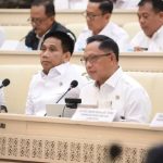Rapat Bersama DPR, Mendagri: Timsel BUMD Harus Kompeten, Transparan dan Akuntabel FOTO: Menteri Dalam Negeri (Mendagri) Tito Karnavian menghadiri rapat kerja dengan Komisi II DPR RI, Rabu, 3 Juni 2026. (Dok via Facebook).