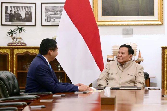 FOTO: Presiden Prabowo Subianto menerima Menteri Perumahan dan Kawasan Permukiman (PKP), Maruarar Sirait di Istana Merdeka pada Selasa sore, 9 Juni 2026. (Seskab) 