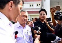 Presiden Prabowo Instruksikan Modernisasi Stasiun Gambir dan Percepatan Penanganan Perlintasan Sebidang FOTO: Menteri Perhubungan Dudy Purwagandhi saat memberikan keterangan pers. (Sumber: BPMI Setpres)