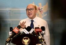Himbara Bukan Sekadar Bank, Tetapi Instrumen Kemajuan Bangsa FOTO: Rosan Perkasa Roeslani Menteri Investasi Indonesia merangkap Kepala Badan Koordinasi Penanaman Modal (BKPM) dan CEO Danantara. (Dok.seskab)