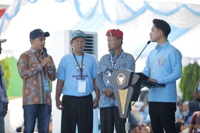 FOTO: Wakil Presiden RI Gibran Rakabuming Raka didampingi Menteri Pertanian Andi Amran Sulaiman saat membuka Pekan Nasional (PENAS) XVII Petani dan Nelayan Tahun 2026 di Gorontalo, Sabtu (20/6). (Dok. Kementan)