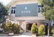 Resmi Dilaporkan ke Polda Sulsel: Suami Anggota DPRD Jeneponto dari Partai Golkar Diduga Lakukan Penipuan Perumahan FOTO: Gedung DPRD Kabupaten Jeneponto. (Dok via beranda Sulsel)