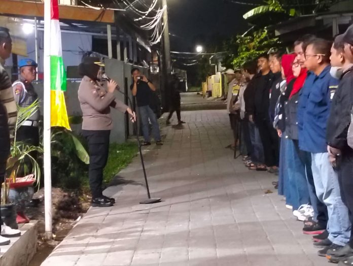 FOTO: Kapolsek Panakkukang, Kompol Hj. Ema Ratna, AR, S.H., didampingi Wakapolsek Panakkukang AKP Winarno, Yang Ditingkatkan (KRYD) Operasi Cipta Kondisi (Cipkon) Malam Minggu pada Sabtu malam (06/06/2026) pukul 22.00 WITA. FOTO: Kapolsek Panakkukang, Kompol Hj. Ema Ratna, AR, S.H., didampingi Wakapolsek Panakkukang AKP Winarno, Yang Ditingkatkan (KRYD) Operasi Cipta Kondisi (Cipkon) Malam Minggu pada Sabtu malam (06/06/2026) pukul 22.00 WITA.