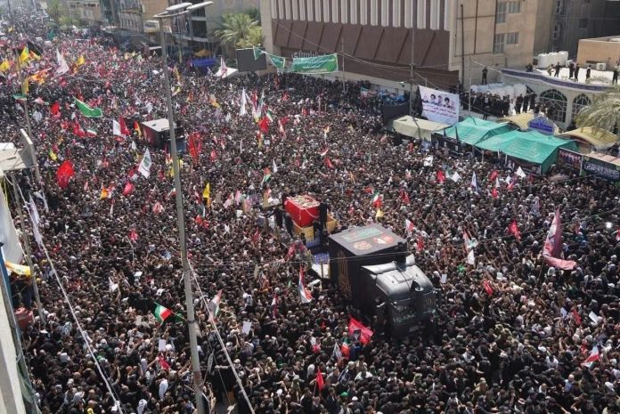 FOTO: Rakyat Iran saat mengantarkan jenazah, Ayatullah Sayyid Ali Khamenei. (Foto dari Mujtahid Hashem langsung dari lokasi)