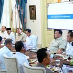 Hadapi Fenomena El Nino, Presiden Gelar Ratas di Istana Merdeka FOTO: Presiden Prabowo Subianto memimpin rapat terbatas (Ratas) bersama sejumlah anggota Kabinet Merah Putih di Istana Merdeka, Jakarta, pada Selasa, 28 Juli 2026. (Seskab)