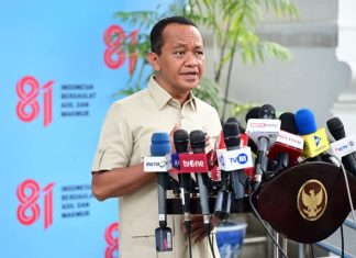 Presiden Prabowo Pastikan Percepatan Pemerataan Akses Listrik Desa hingga Ketahanan Energi Nasional FOTO: Menteri Energi dan Sumber Daya Mineral (ESDM) Bahlil Lahadalia di Istana Merdeka, Jakarta, Selasa (28/07/2026). (Sumber: BPMI Setpres)