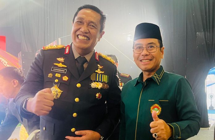 FOTO: Kapolda Sulawesi Selatan, Irjen Pol. Djuhandhani Rahardjo Puro, S.H., M.H., dan Ketua DPW LDII Sulawesi Selatan, H. Asdar Mattiro, S.Sos., M.I.Kom., (Ist)