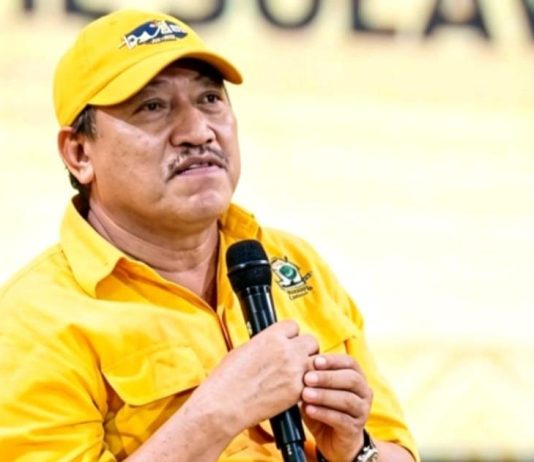 Armin: APPI Tak Kembalikan Berkas Pencalonan, Bahlil Dipastikan Hadir Buka Musda Golkar Sulsel FOTO: Ketua SC Musyawarah Daerah (Musda) Partai Golkar Sulawesi Selatan Armin M Toputiri,