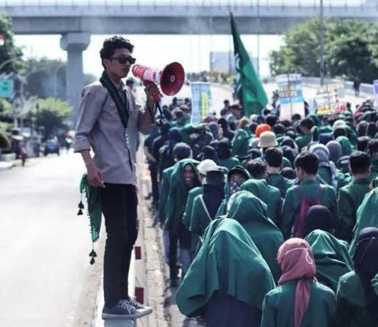 Bongkar Skandal Rp476 Miliar, HMI Badko Sulsel Integritas Polri Diuji Usut Tuntaskan Dugaan Skandal TPPU Jampidsus Tanpa Intervensi Kekuasaan FOTO: Azhari Hamid Pengurus Bidang Hukum BADKO HMI Sulsel. (Ist)