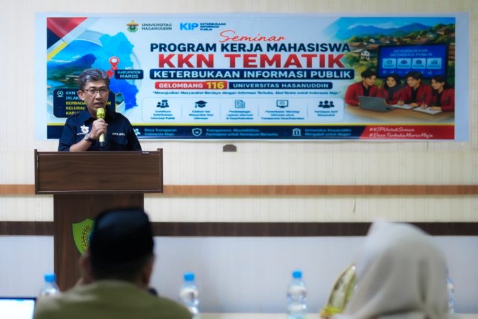 FOTO: Program yang diklaim sebagai KKN tematik pertama di Indonesia dengan fokus pada keterbukaan informasi publik ini mulai diwujudkan melalui seminar program kerja mahasiswa KKN Gelombang 116 di Kantor Kecamatan Turikale, Kabupaten Maros, Jumat (10/7/2026).