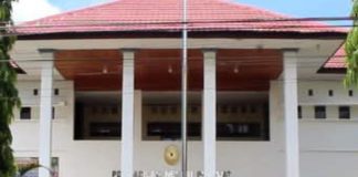 Kasus Mal Pinrang: Pemkab, BPN dan BBWS Pompengan Jeneberang “Tak Punya Nyali” Hadapi Penggugat FOTO: Gedung Pengadilan Negeri Pinrang, Jalan Jenderal Sukawati No. 38, Kelurahan Macorawalie, Kecamatan Watang Sawitto, Sulawesi Selatan. (Ist)