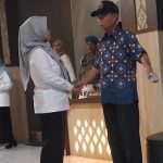 Mantan Pimpinan DPRD Makassar Busrah Abdullah: Pansus DPRD Gowa Keluar Jalur dan Melampaui Tupoksi Ket Foto: HM Busrah Abdullah saat berbincang dengan Bupati Gowa Husniah Tarenrang (Ist)*