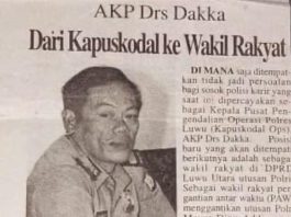 Ayah Putri Dakka Pernah Tercatat Sebagai Anggota Fraksi ABRI di DPRD Lutra FOTO: Lembaran koran dari Palopo Pos, Terbitan Selasa 17 Juli 2001, Nampak seorang anggota Polri AKP Drs Dakka. (Sumber dokumen dari akun Facebook Putri Dakka)