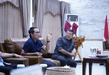Rektor Unhas dan Bupati Bulukumba Dorong Kolaborasi Riset dan Inovasi untuk Pembangunan Daerah FOTO: Rektor Universitas Hasanuddin, Prof. Dr. Ir. Jamaluddin Jompa, M.Sc., dan Bupati Bulukumba Andi Muchtar Ali Yusuf.