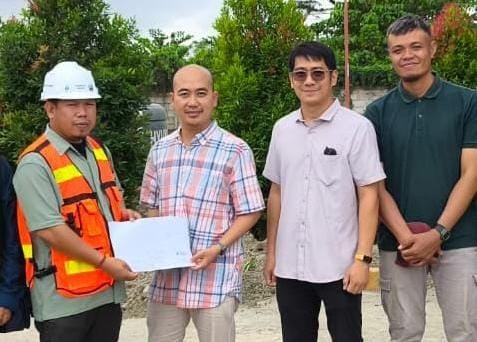 Menuju Pilwalkot 2029, H. Sofian Usung Visi Besar: PAD Naik Berlipat, Wujudkan Makassar Melesat dengan Kota Berbasis Data Ket Foto: H Sofian (Helm Putih) Bersama kolega bisnisnya (Ist)*