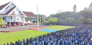 Kabupaten Pinrang Krisis Pejabat, Kepsek Plt Camat Lembang, Ada Apa? FOTO: ASN dan PPPK Pemkab Pinrang saat melakukan apel pagi di kantor kabupaten. (Dok. Instagram)