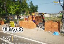 CV Raya Somo Laksanakan Pembangunan Paving dan Gapura Majapahit di Gelora A Yani Mojokerto, Warga Sambut Antusias Img 20260727 Wa0042