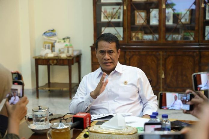 FOTO: Menteri Pertanian (Mentan) Andi Amran Sulaiman. (Dok. Kementan) FOTO: Menteri Pertanian (Mentan) Andi Amran Sulaiman. (Dok. Kementan)