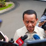 Menteri ESDM Temui Presiden: Bahas IUPK Tambang Batubara FOTO: Menteri Energi dan Sumber Daya Mineral (ESDM) Bahlil Lahadalia saat memberikan keterangan pers di Kompleks Istana Kepresidenan Jakarta pada Selasa, 4 Agustus 2026. (Seskab)