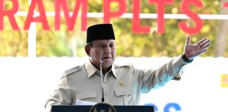 Kedaulatan Energi adalah Fondasi Kemandirian Bangsa FOTO: Presiden Prabowo Subianto secara resmi meluncurkan program Pembangkit Listrik Tenaga Surya (PLTS) 100 gigawatt peak (GWp) yang dipusatkan di PLTS Site Gilimanuk, Kabupaten Jembrana, Bali. Selasa, 25 Agustus 2026. (Dok Seskab)