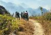 TNI Polri dan Damkar Berjibaku Padamkan Kebakaran Hutan di Gunung Rajang Enrekang FOTO: Babinsa Koramil 1419-04/Alla bersama personel Polsek Alla, petugas Pemadam Kebakaran (Damkar), dan masyarakat setempat terus berupaya melakukan pemadaman kebakaran hutan yang terjadi di kawasan Gunung Rajang, Dusun Wai Butu, Desa Pana, Kecamatan Alla, Kabupaten Enrekang. Rabu 26 Agustus 2026.(Dok. Kodim Enrekang)