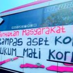 Tiga Tuntan Demo 27 Agustus: RUU Perampasan Aset, Hukuman Mati Bagi Koruptor dan Penurunan Harga Kebutuhan Pokok FOTO: Bus pengangkut peserta unjuk rasa di Jakarta. (Dok via Facebook)