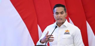 Presiden Menerima Kunjungan Pengurus KADIN Indonesia di Istana Negara FOTO: Anindya Novyan Bakrie adalah Ketua Umum Kamar Dagang dan Industri (Kadin) Indonesia. (Dok. Seskab)